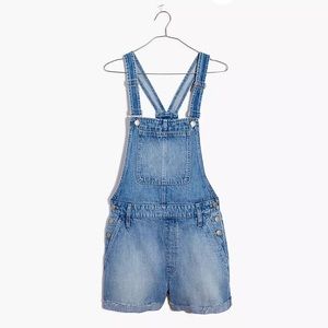 Madewell Adirondack Short Overalls in Ortega Wash Size Medium
